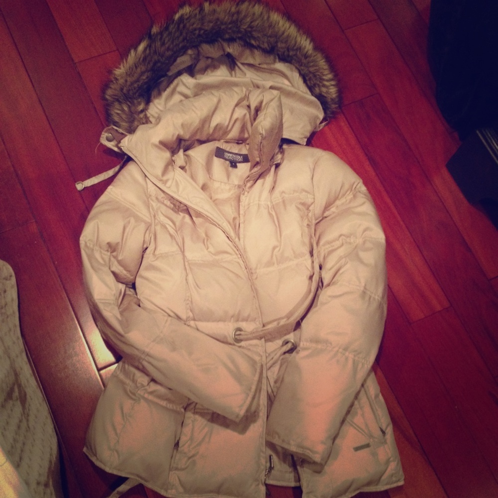PRICE DROP!! Kenneth Cole Coat W/ Faux Fur Hood